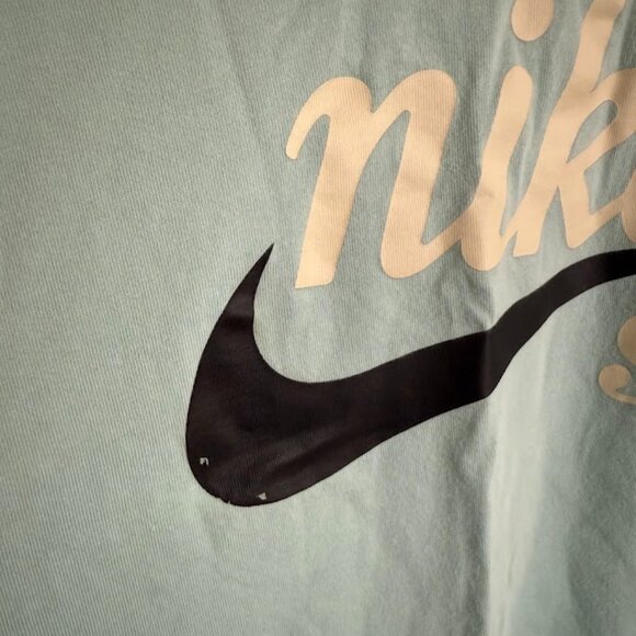 The Nike Tee (Size L, Blue) - Picture 5 of 5